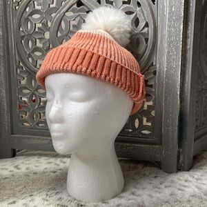 Orange peach white ombré knit beanie hat OS feminine pastel softgirl Barbiecore